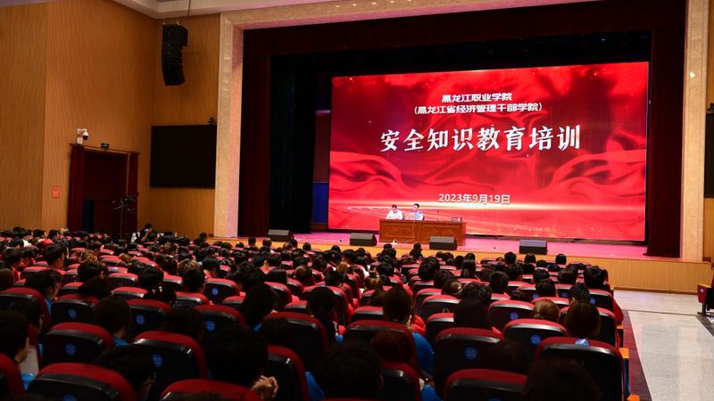 除了退费政策外，退费条件也是需要关注的重点。以下是一些常见的退费条件：